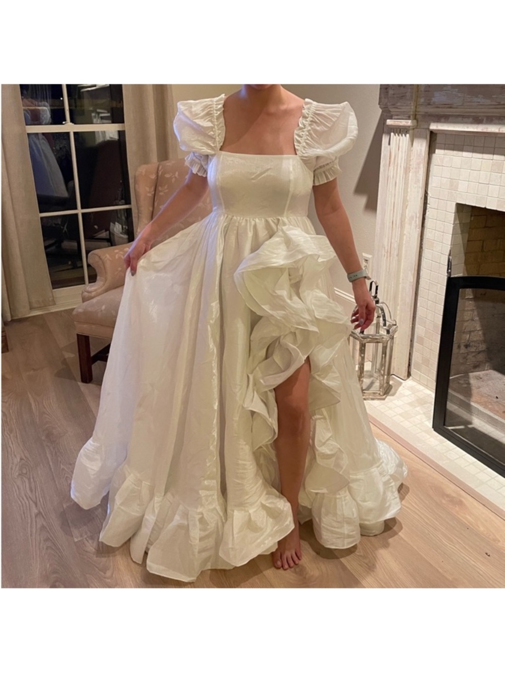 Selkie Ruffle dress in white - Picture 8 of 8